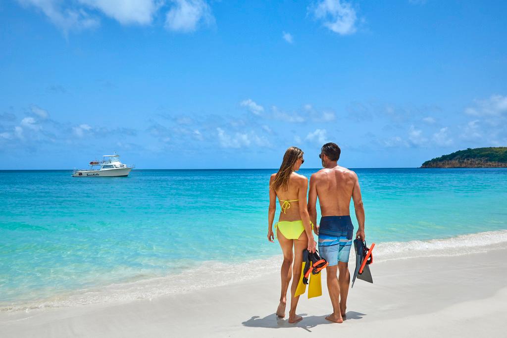 Vegans looking for Romance & Luxury should look no further than Sandals Grande Antigua!